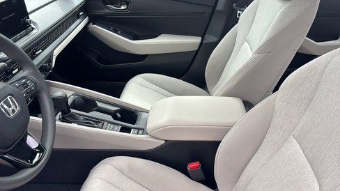 Certified 2023 Honda Accord EX image 24