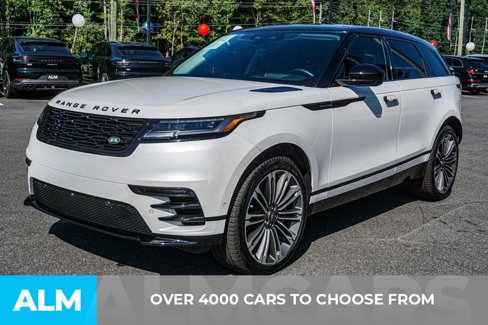 Used 2025 Land Rover Range Rover Velar Dynamic SE image 3