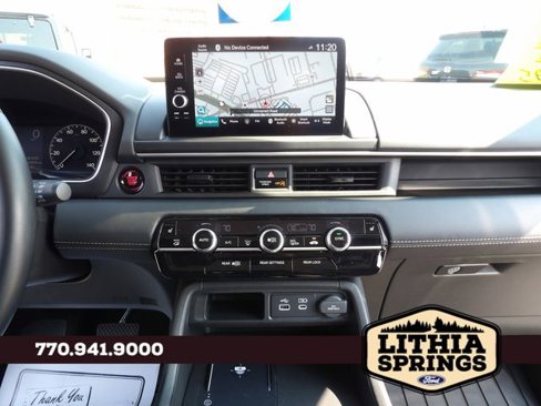 Used 2025 Honda Pilot Touring image 23
