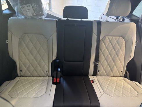 New 2026 Volkswagen Atlas Cross Sport SEL Premium R-Line image 15