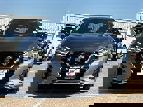 Used 2019 Nissan Maxima 3.5 SV image 3
