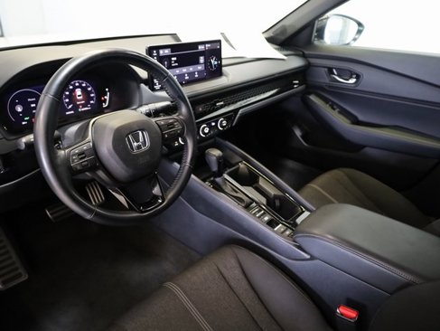 Used 2024 Honda Accord Sport image 4