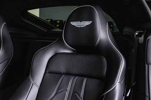 New 2025 Aston Martin V8 Vantage Coupe image 20