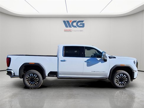 New 2026 GMC Sierra 2500 Denali Ultimate image 3
