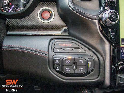 Used 2021 RAM 1500 TRX w/ TRX Lanuch Edition image 42