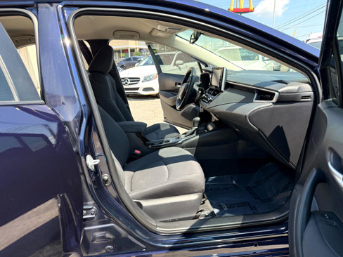 Used 2020 Toyota Corolla LE image 40