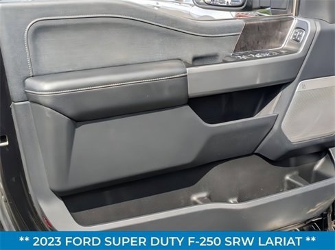 Certified 2023 Ford F250 Lariat w/ Chrome Package image 11