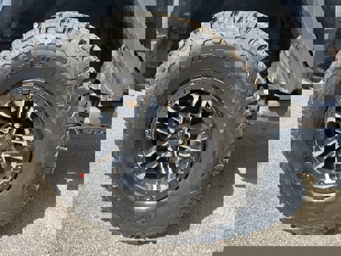 New 2025 Jeep Wrangler Unlimited Sport image 28