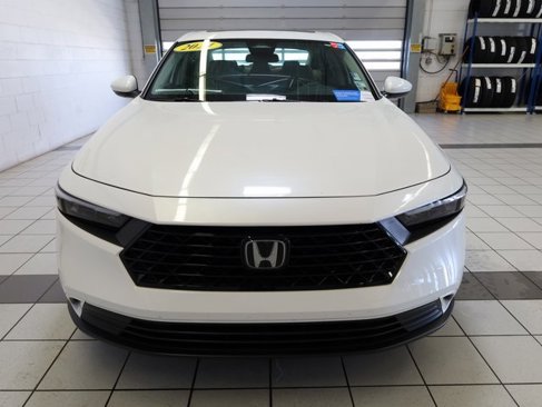 Certified 2024 Honda Accord EX image 18