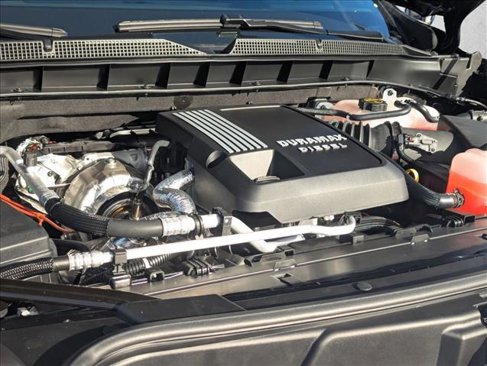 New 2026 Chevrolet Suburban Premier image 14