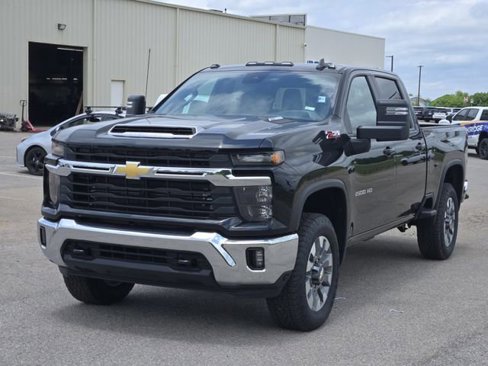 New 2025 Chevrolet Silverado 2500 LT image 2