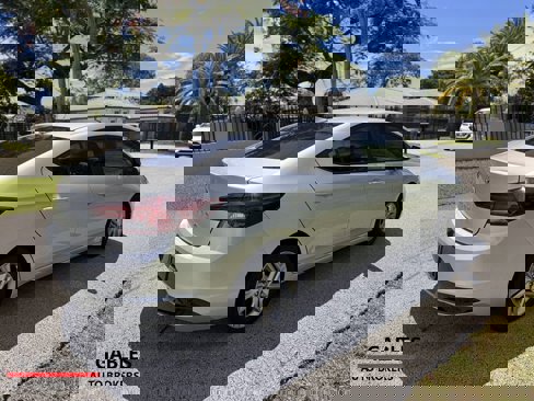 Used 2019 Hyundai Elantra SEL w/ Cargo Package image 9