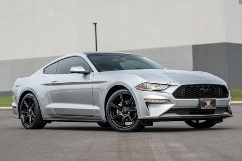 Used 2019 Ford Mustang Coupe w/ Black Accent Package image 3