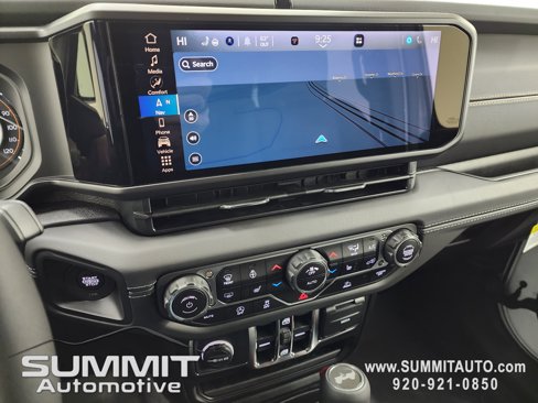 New 2025 Jeep Wrangler Sahara w/ Technology Group image 10