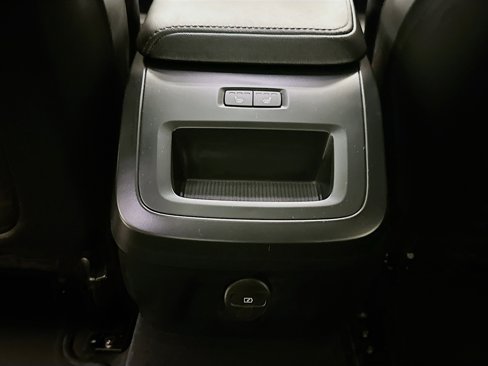 Used 2025 Volvo S60 B5 Core image 29