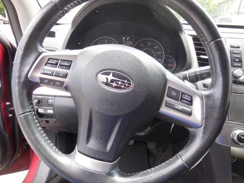 Used 2014 Subaru Outback 2.5i Premium image 11