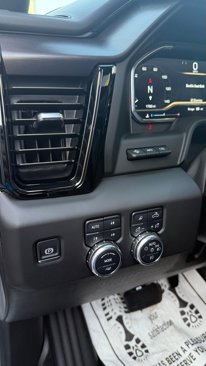 Used 2025 GMC Sierra 2500 AT4X image 55