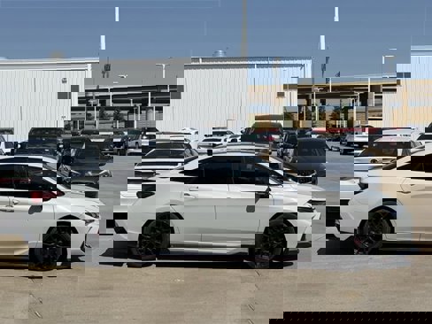 Used 2021 Toyota Avalon TRD image 3