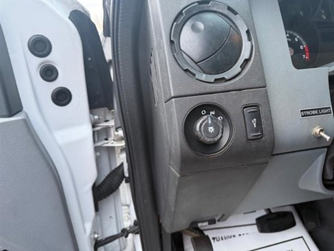 Used 2016 Ford F250 XL image 19