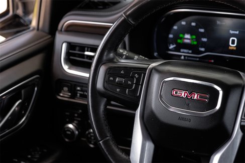Used 2022 GMC Yukon XL SLE w/ Gmc Pro Safety Plus Package image 13