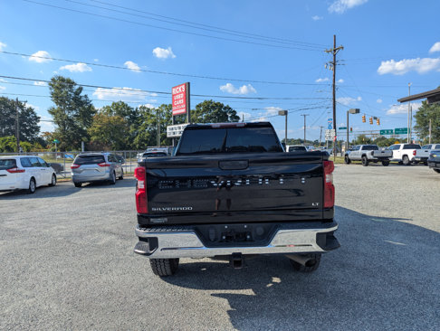 Used 2020 Chevrolet Silverado 2500 LT w/ Texas Edition image 8
