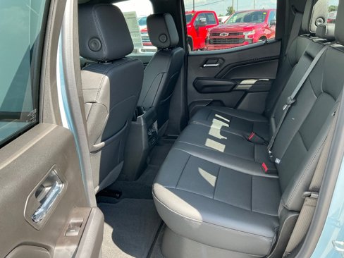 New 2025 Chevrolet Colorado LT w/ LT Convenience Package image 15