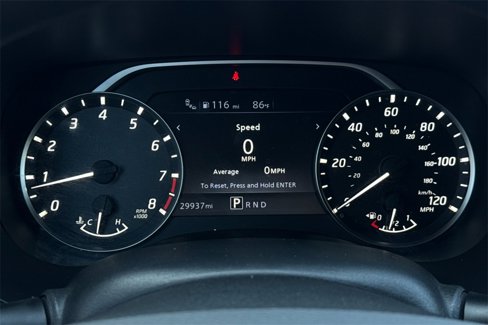 Used 2022 Nissan Frontier SV w/ Technology Package image 28