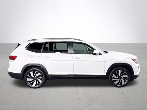 New 2025 Volkswagen Atlas SEL image 6