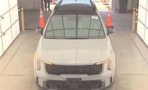 Used 2024 Kia Sorento SX Prestige image 2