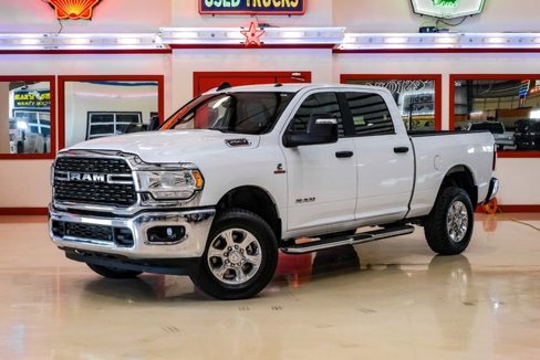 Used 2024 RAM 2500 Big Horn w/ Off Road Package image 2