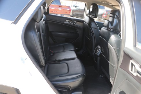 Used 2023 Kia Sportage EX image 29