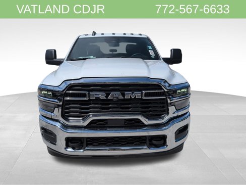 New 2026 RAM 3500 Tradesman w/ Chrome Appearance Group image 2