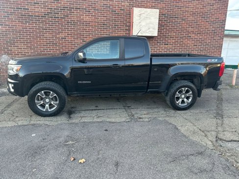 Used 2017 Chevrolet Colorado Z71 image 2