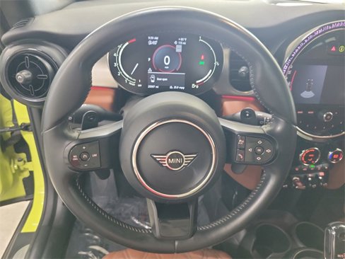 Certified 2023 MINI Cooper S w/ Signature Upholstery Package image 18