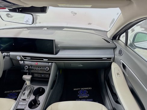 Certified 2025 Hyundai Sonata SE image 22