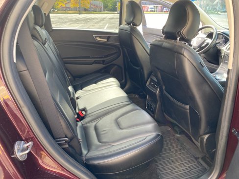 Used 2019 Ford Edge Titanium w/ Cold Weather Package image 23