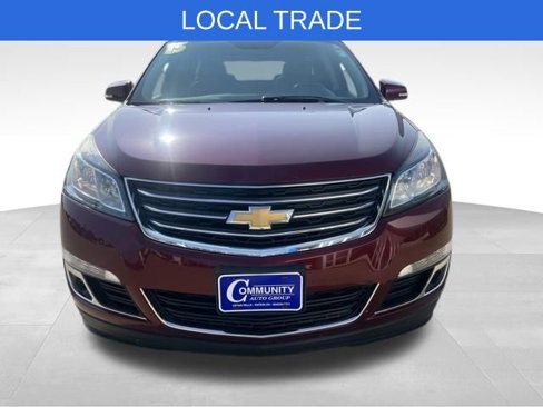 Used 2015 Chevrolet Traverse LT image 2