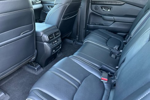 Used 2025 Honda Pilot Elite image 15