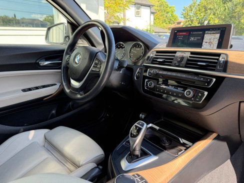 Used 2018 BMW 230i xDrive Convertible image 28
