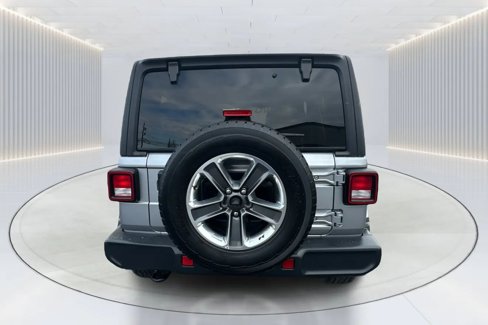 Used 2020 Jeep Wrangler Unlimited Sahara image 6