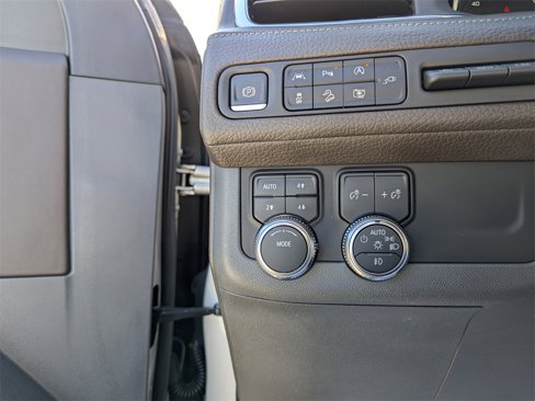 Certified 2022 GMC Yukon XL Denali image 13