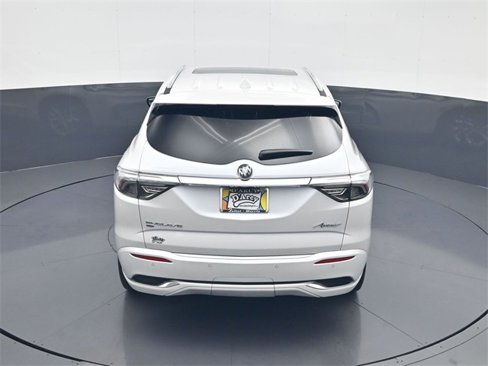 Used 2024 Buick Enclave Avenir w/ Avenir Technology Package image 19