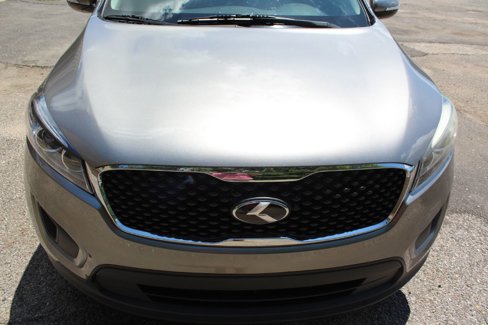 Used 2017 Kia Sorento L image 8