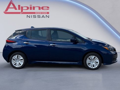 Certified 2025 Nissan Leaf S image 6