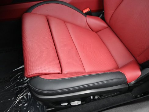 Certified 2025 Porsche 911 Carrera image 20