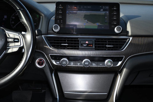 Used 2022 Honda Accord Touring image 27