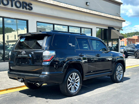 Used 2022 Toyota 4Runner TRD Sport w/ Technology Package image 3