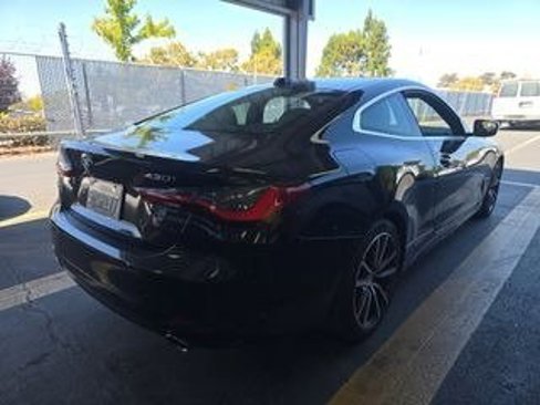 Used 2025 BMW 430i Coupe image 8
