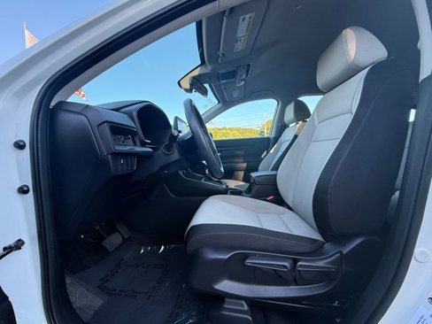 Used 2024 Honda CR-V LX image 20