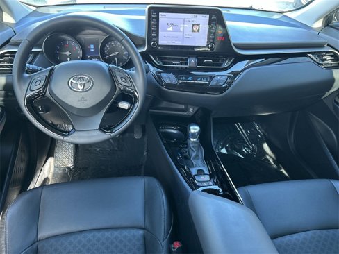 Used 2022 Toyota C-HR Limited image 6